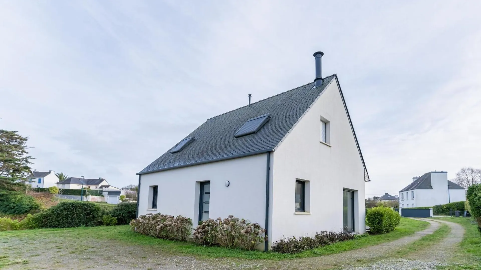 Ty Kreizh - Maison Neuve Avec Piscine Proche Mer Saint-Pabu  0*, Saint-Pabu (Finistere) França